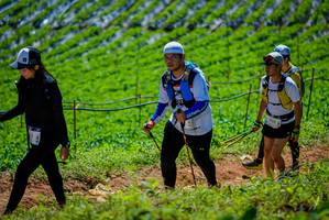 BIB: 129
                            <button type="button" onclick="openModal(19164491)" class="btn btn-primary btn-sm float-right btn-popup" data-toggle="modal" data-target=".modal-high-quality">
                        <i class="fas fa-shopping-cart"></i> Add to Cart
                    </button>
                                            <button type="button" onclick="isThisMe(19164491, true)" class="btn btn-success btn-sm float-right btn-popup btn-isme hidden" data-toggle="tooltip" data-placement="bottom" title="นี่คือรูปของคุณใช่ไหม คลิกที่นี่เพื่อเอาเข้าอัลบั้ม">
                        <i class="fas fa-plus"></i> Add to album
                    </button>
                    <button type="button" onclick="isThisMe(19164491, false)" class="btn btn-warning btn-sm float-right btn-popup btn-isnotme hidden">
                        <i class="fas fa-ban"></i> Remove from album
                    </button>